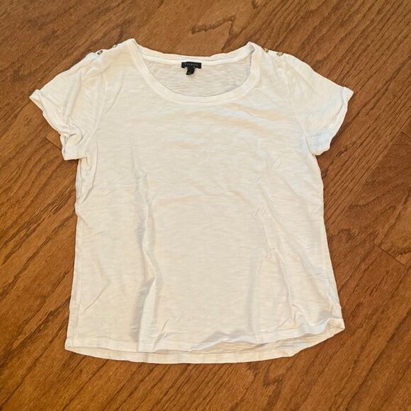 Talbots Tops - Talbots size large, women’s cotton T-shirt, gold buttons along shoulder